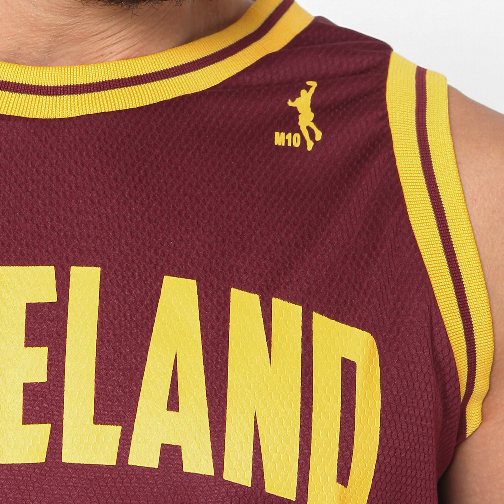 Regata Basquete Masculina M10 Classic Cleveland 23 Hex-Dry - Imagem 3