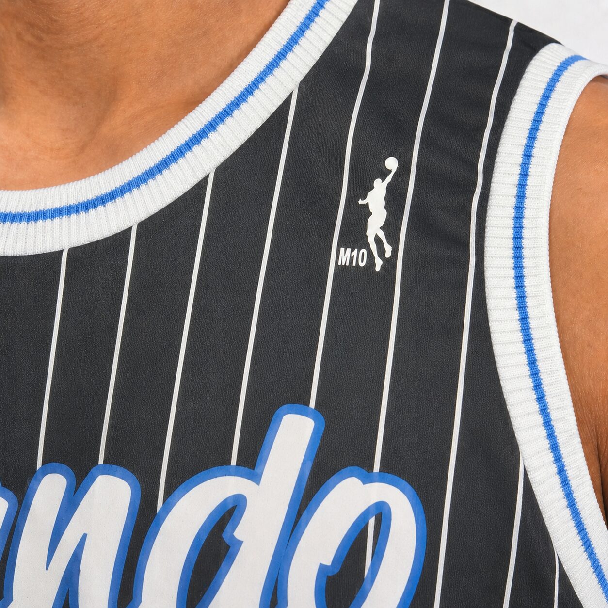 Regata Basquete Masculina M10 Classic Orlando Listrada 32 Liso-Light - Imagem 3